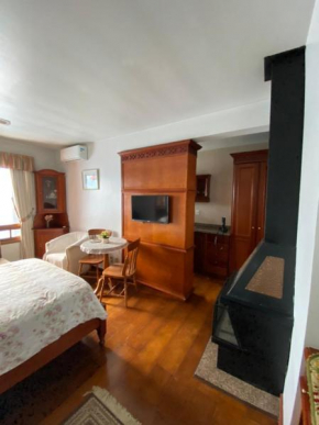 Loft na rua Torta, Centro de Gramado.